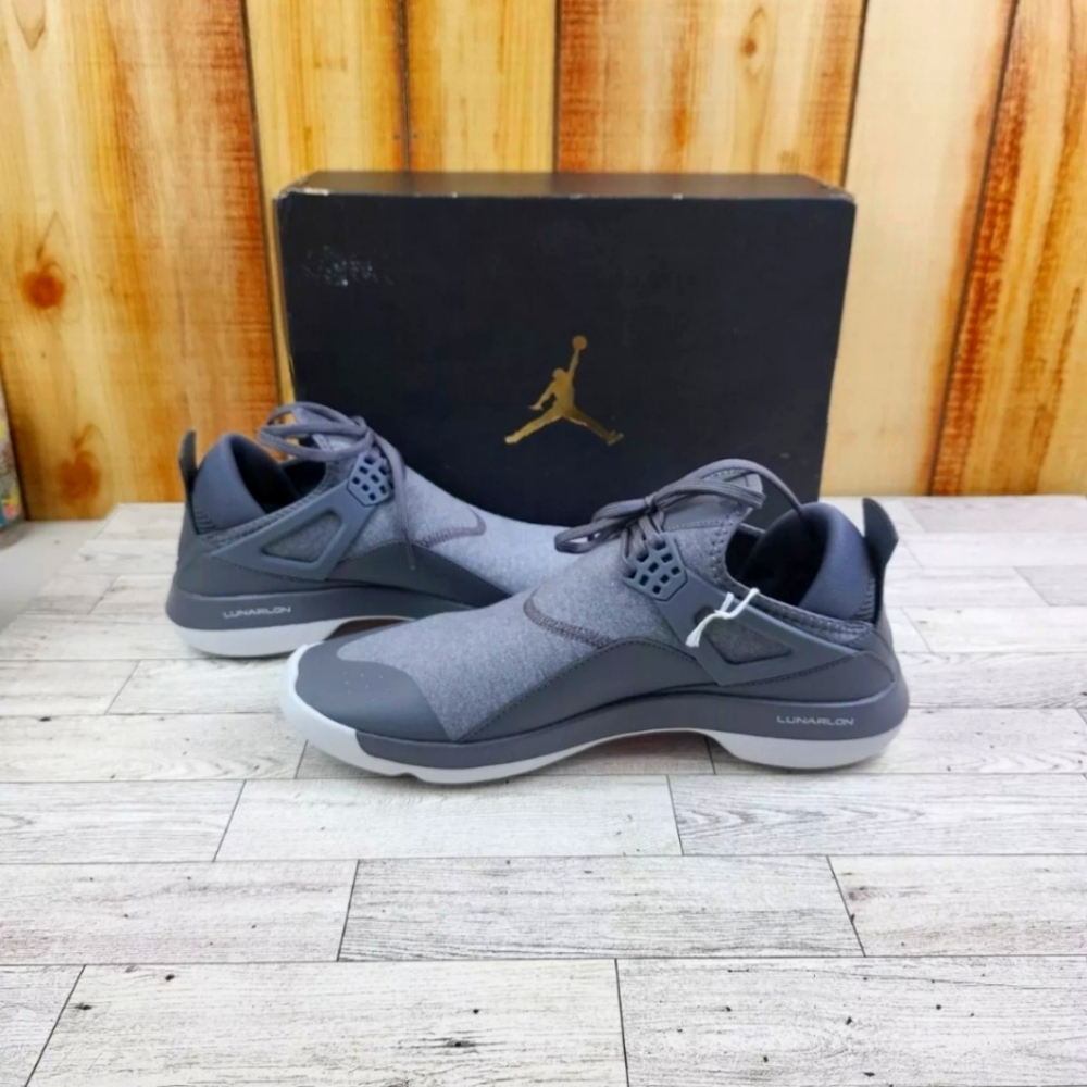 Nike Jordan Fly 89 Size 12